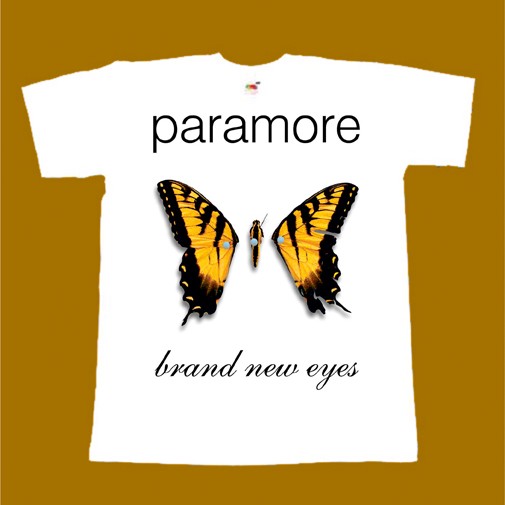PARAMORE T-SHIRT - BRAND NEW EYES